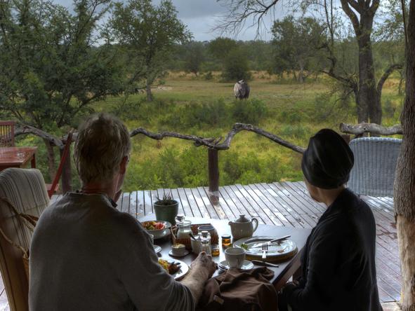 Simbambili Game Lodge - Deck 